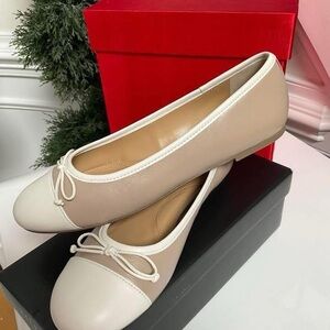 Talbots Blair Cap Toe Two tone Ballet Flat Size 9.5